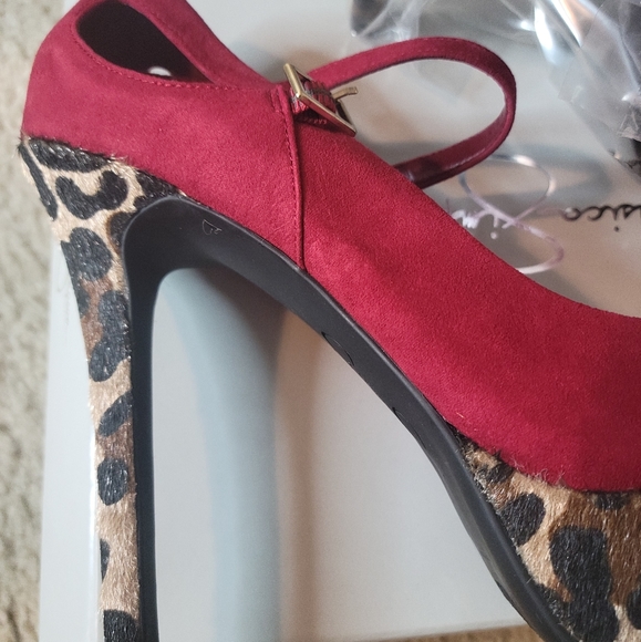 Brand New Jessica Simpson Animal Print Heels - Picture 2 of 6